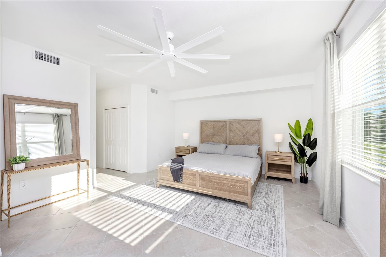 WELLEN PARK GOLF & COUNTRY CLUB - Residential Lease