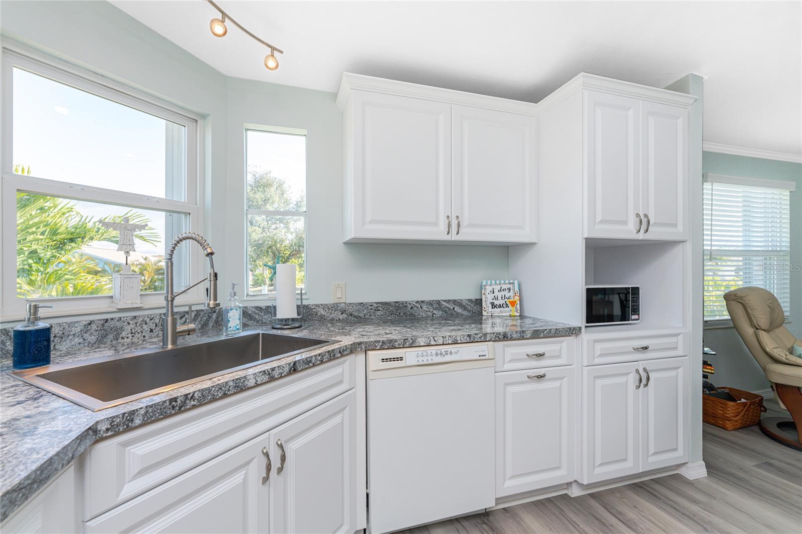 SANDALHAVEN ESTATES PH 02 - Residential