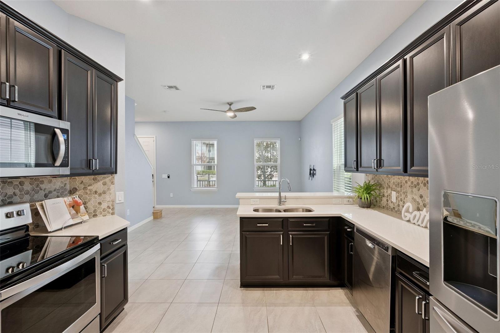 ARBORS/MDW WOODS - Residential