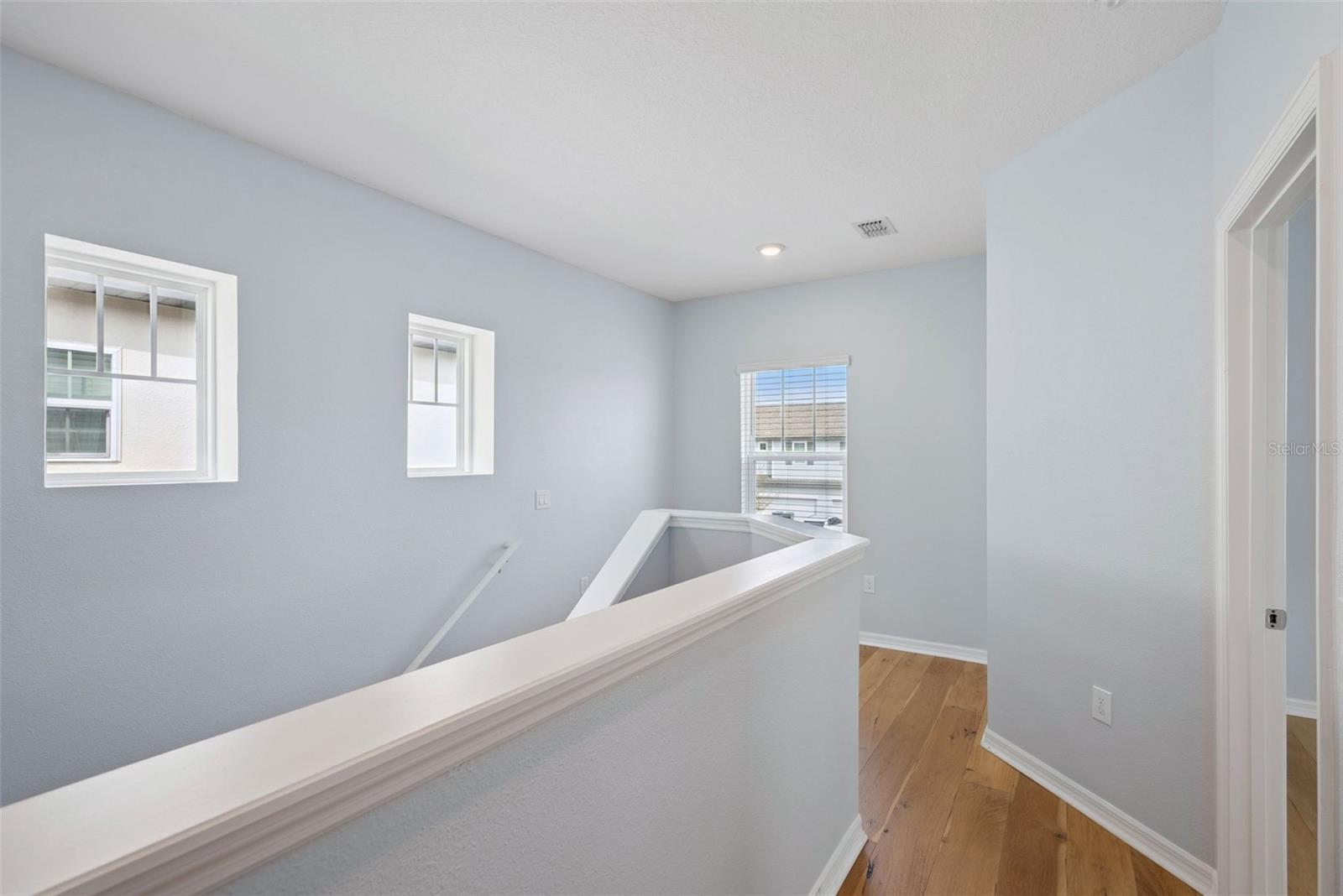 ARBORS/MDW WOODS - Residential