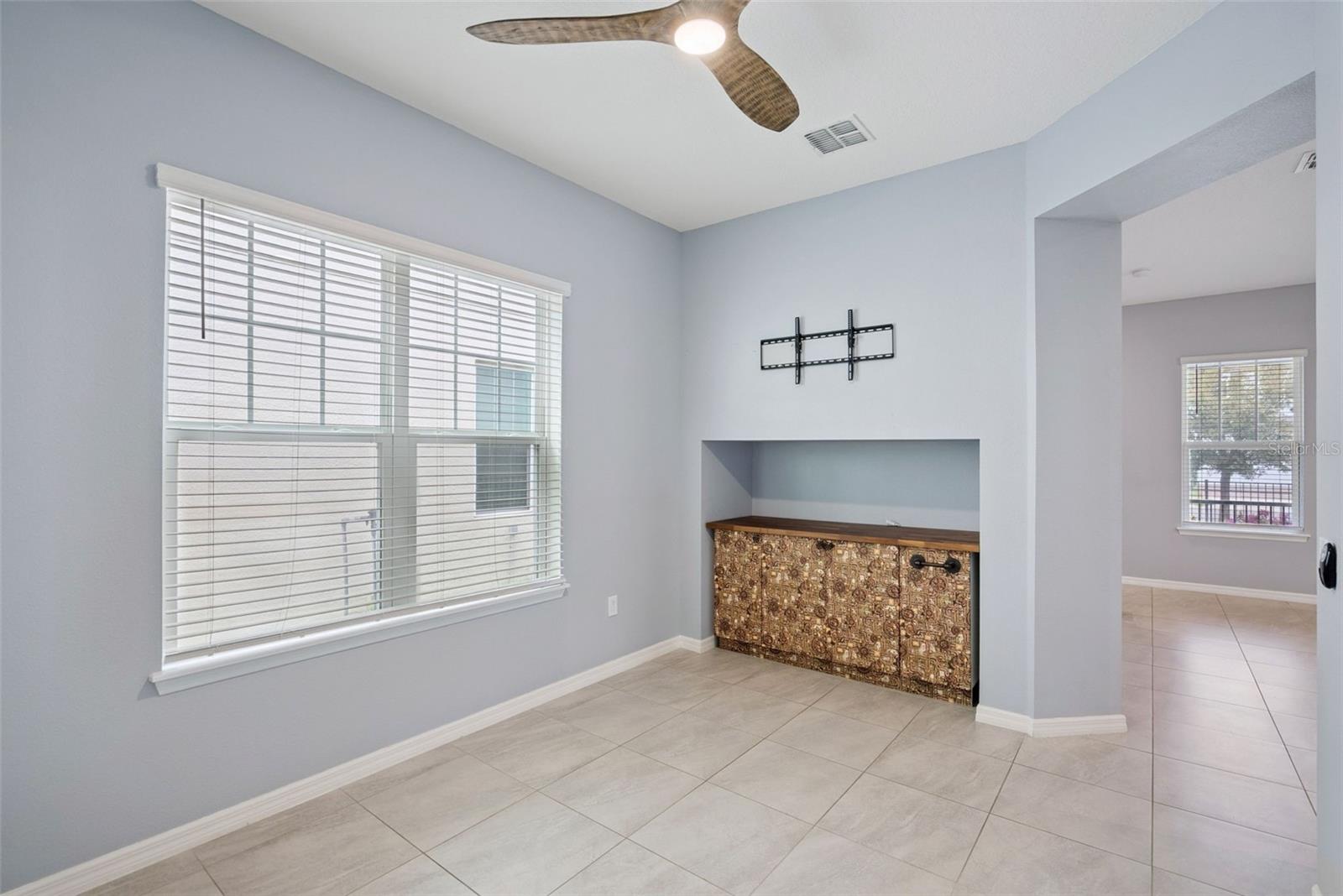 ARBORS/MDW WOODS - Residential