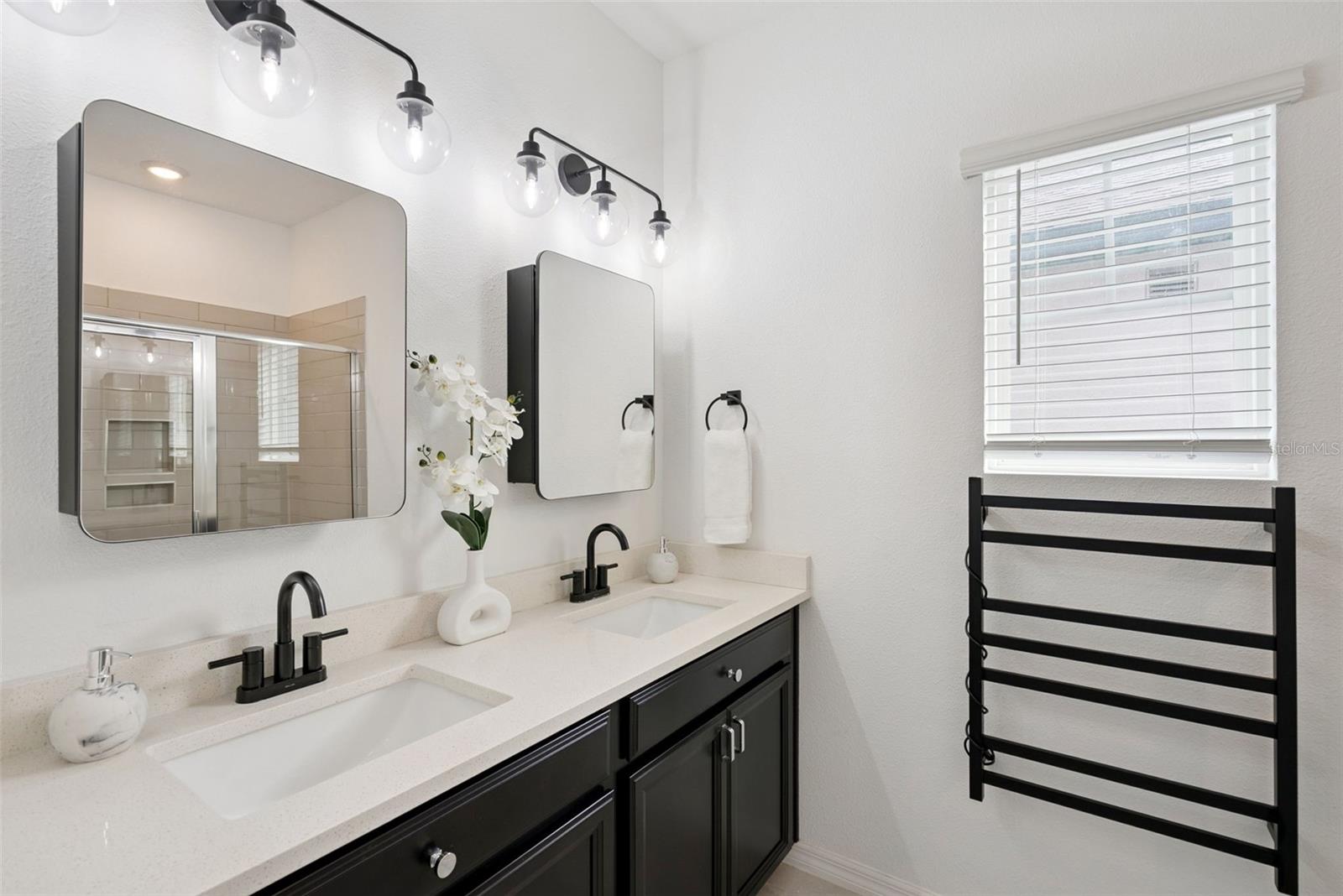 ARBORS/MDW WOODS - Residential