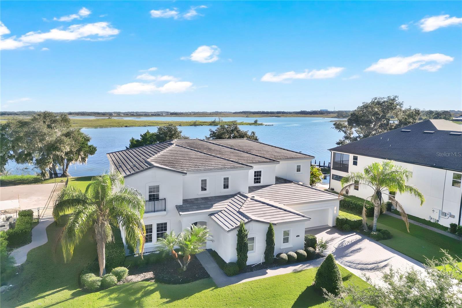 HICKORY HAMMOCK EMERALD POINTE - Residential