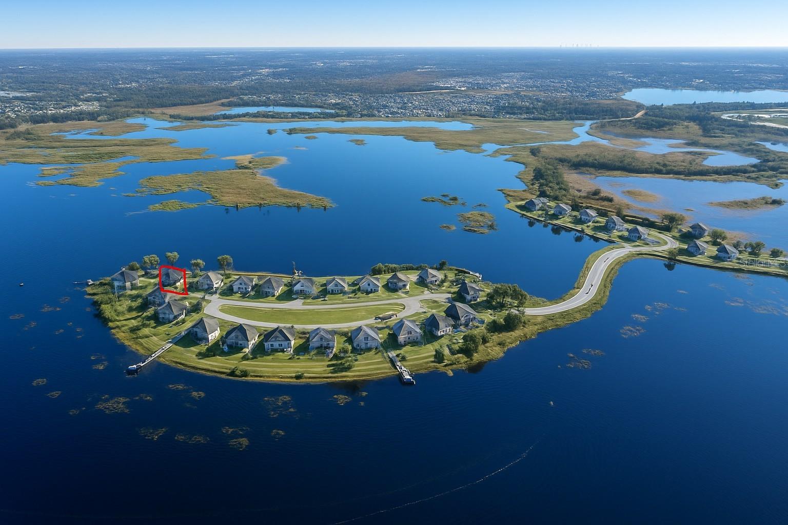 HICKORY HAMMOCK EMERALD POINTE - Residential