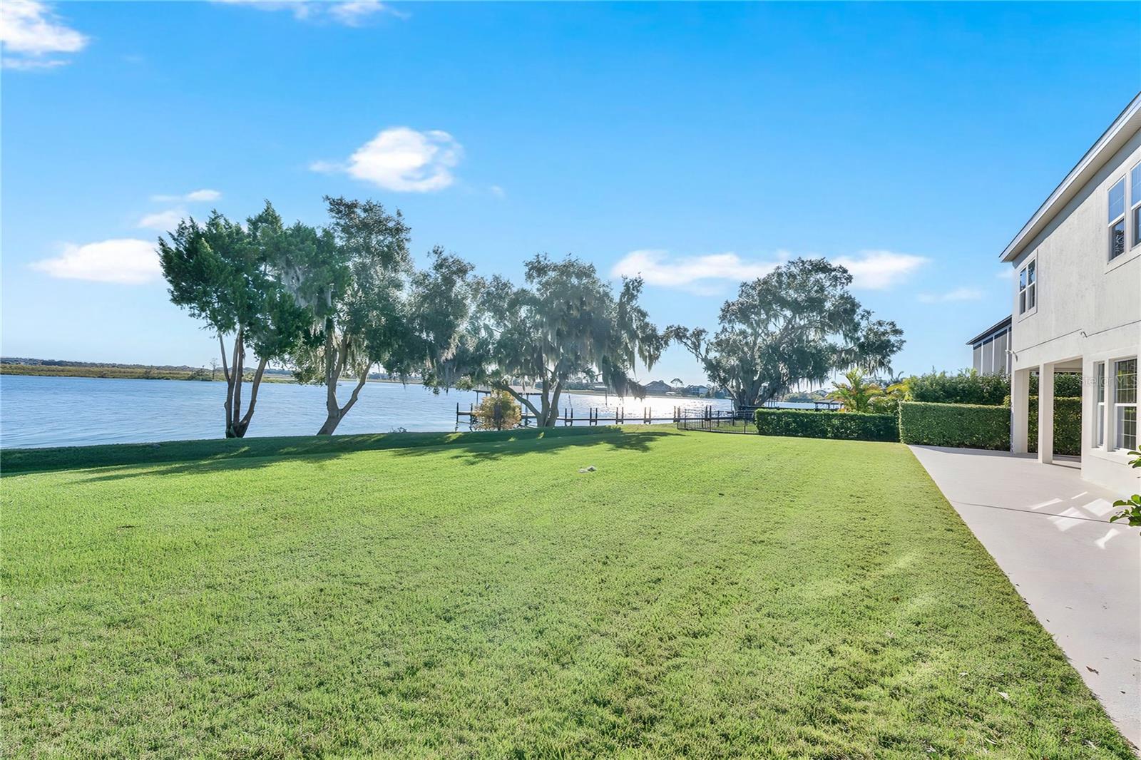 HICKORY HAMMOCK EMERALD POINTE - Residential