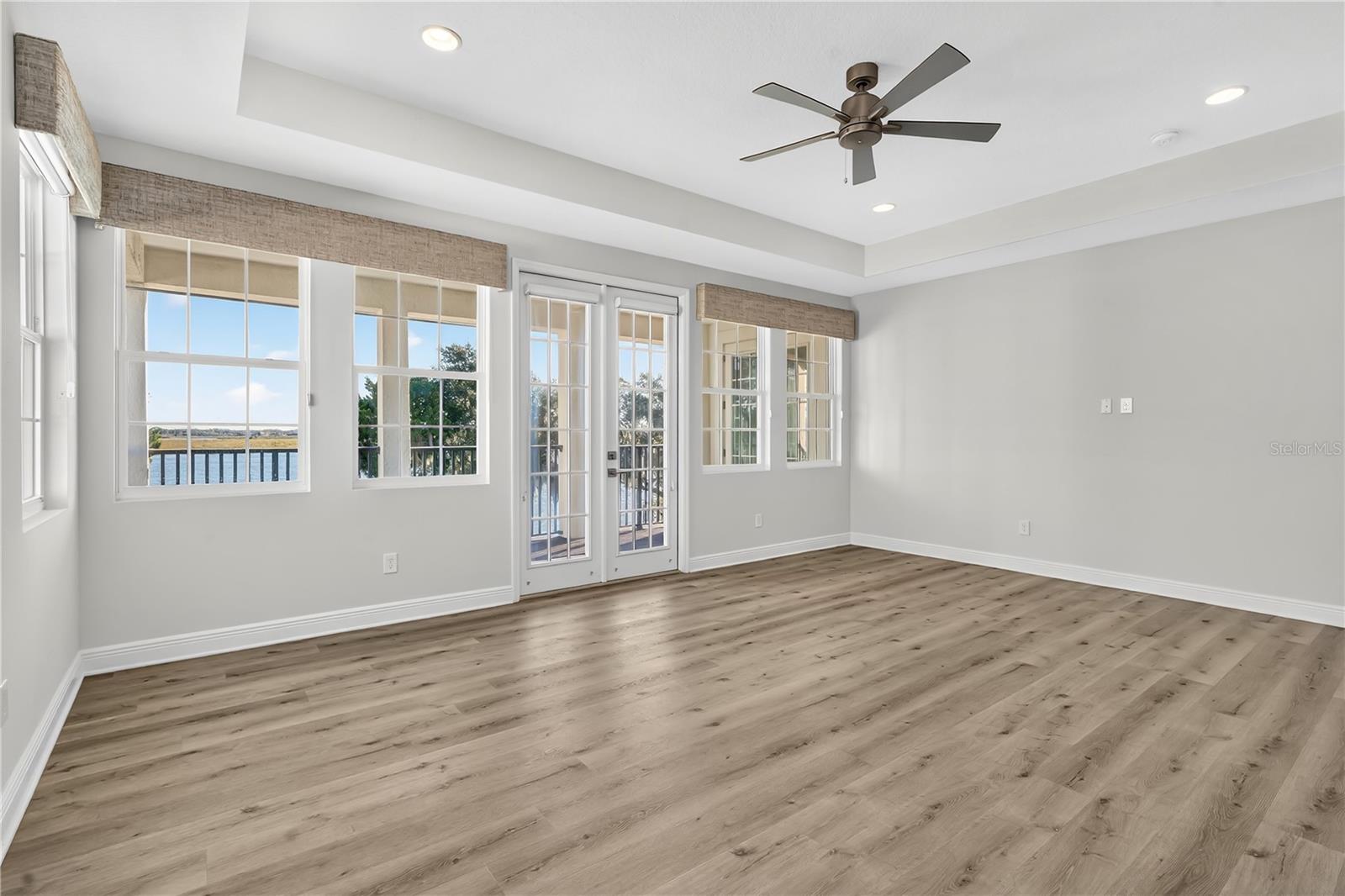 HICKORY HAMMOCK EMERALD POINTE - Residential