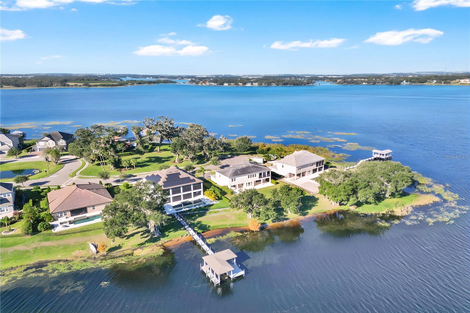 HICKORY HAMMOCK EMERALD POINTE - Residential