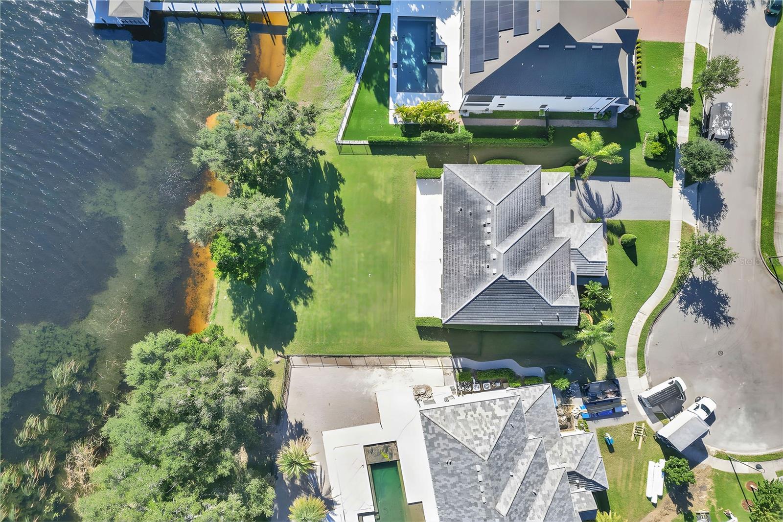 HICKORY HAMMOCK EMERALD POINTE - Residential