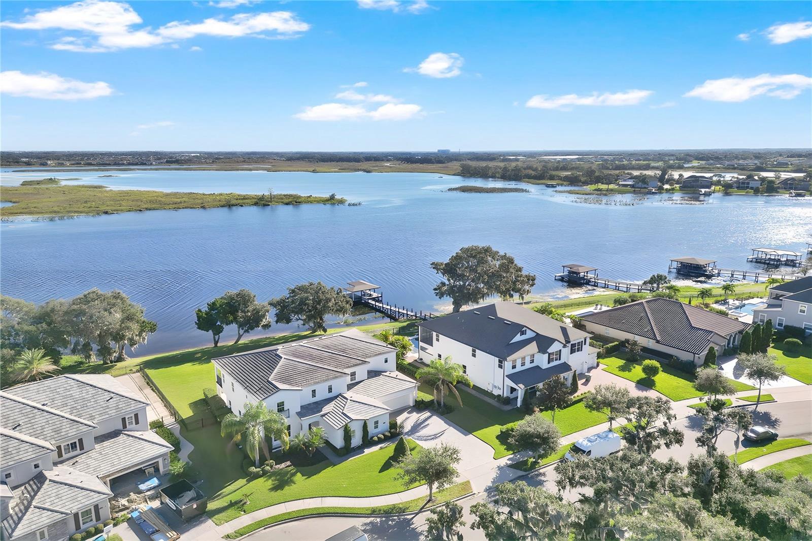 HICKORY HAMMOCK EMERALD POINTE - Residential