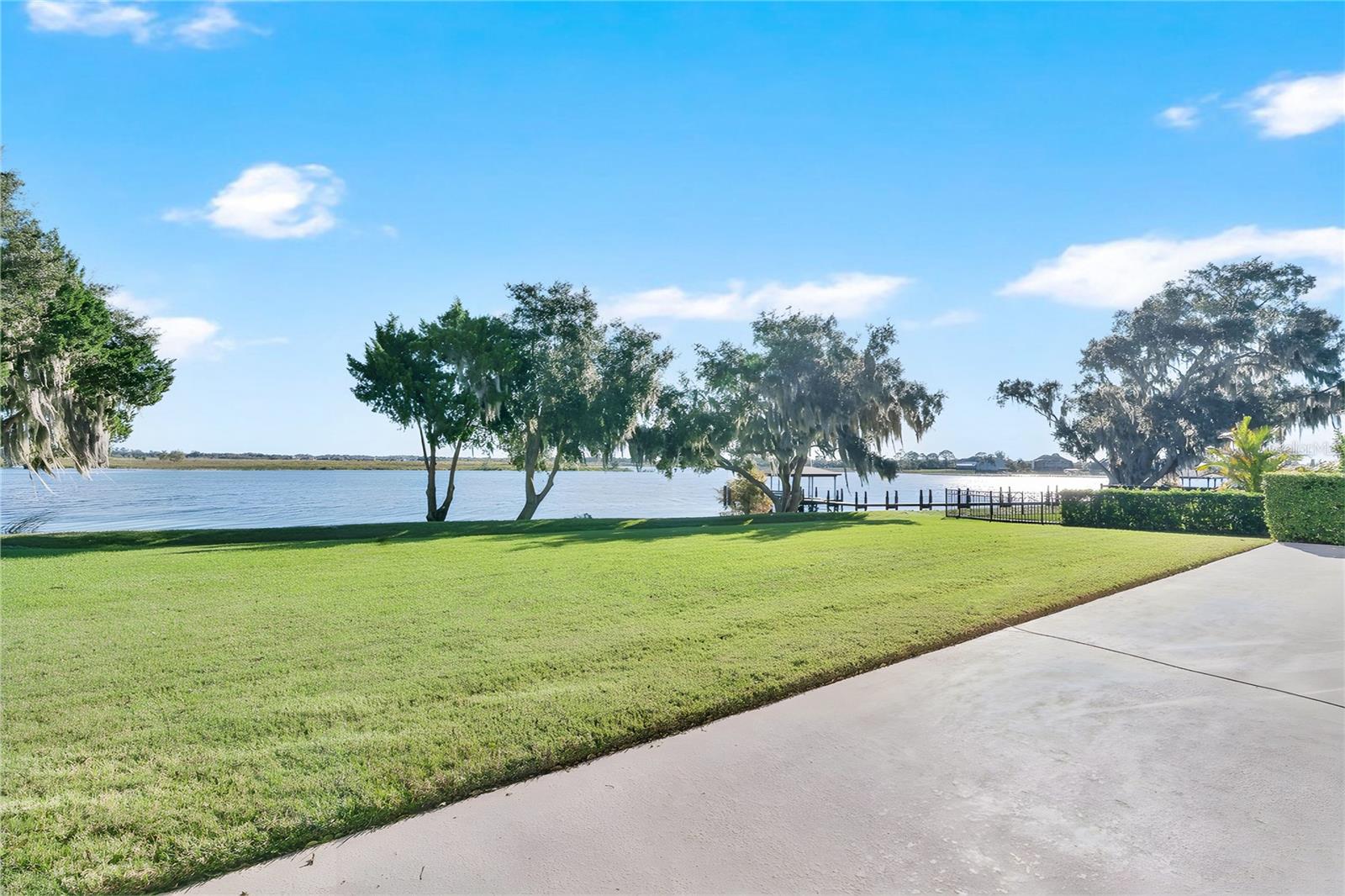 HICKORY HAMMOCK EMERALD POINTE - Residential