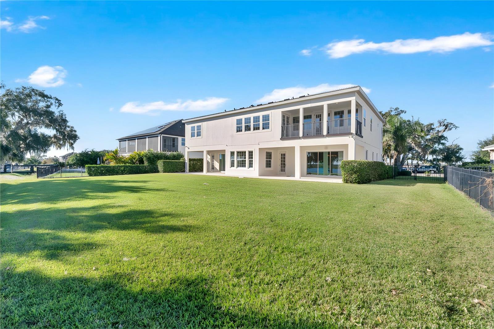 HICKORY HAMMOCK EMERALD POINTE - Residential