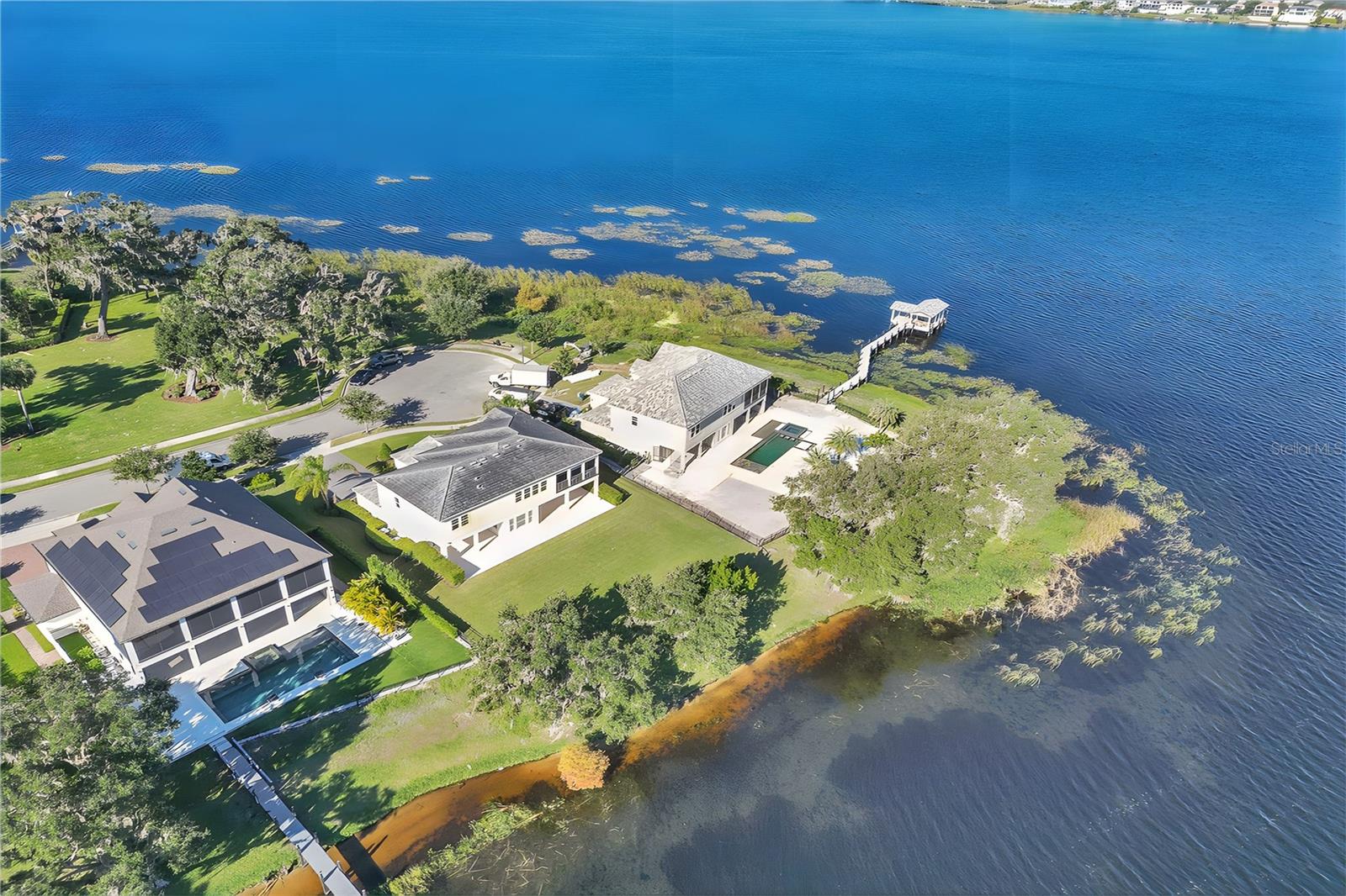 HICKORY HAMMOCK EMERALD POINTE - Residential