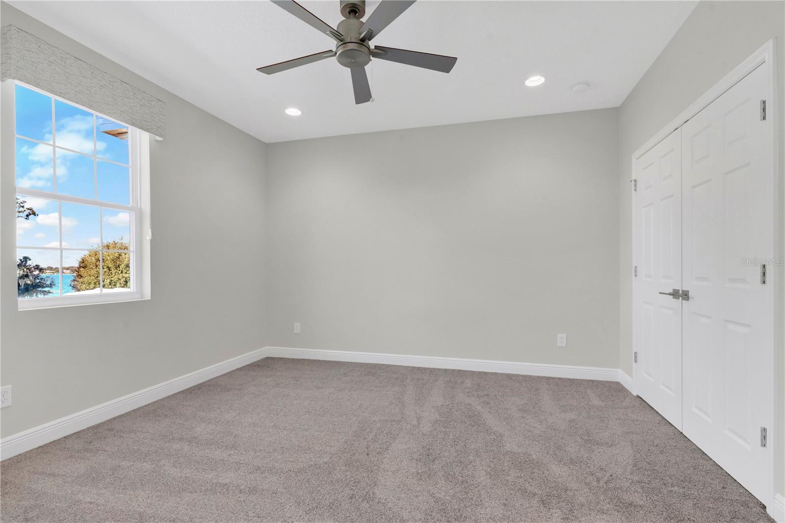 HICKORY HAMMOCK EMERALD POINTE - Residential