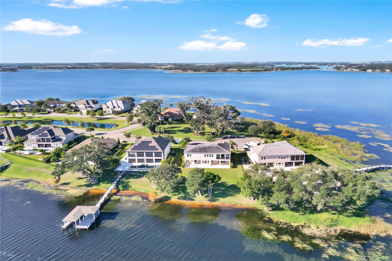 HICKORY HAMMOCK EMERALD POINTE - Residential