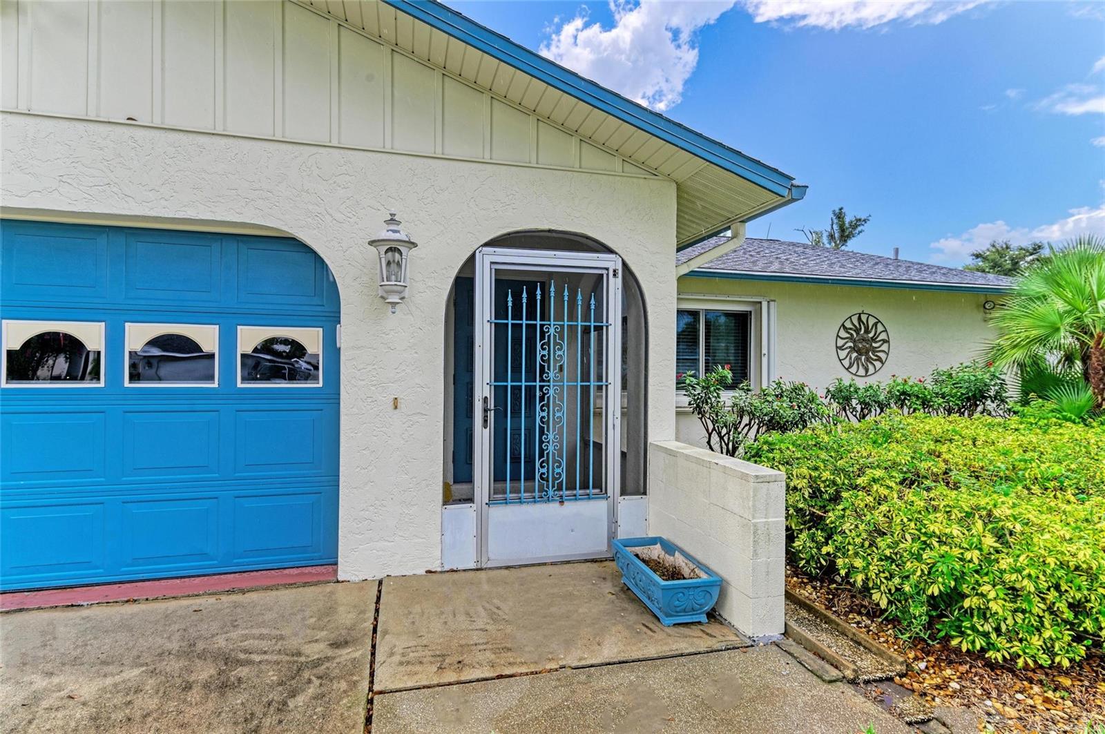 265 DORCHESTER DRIVE