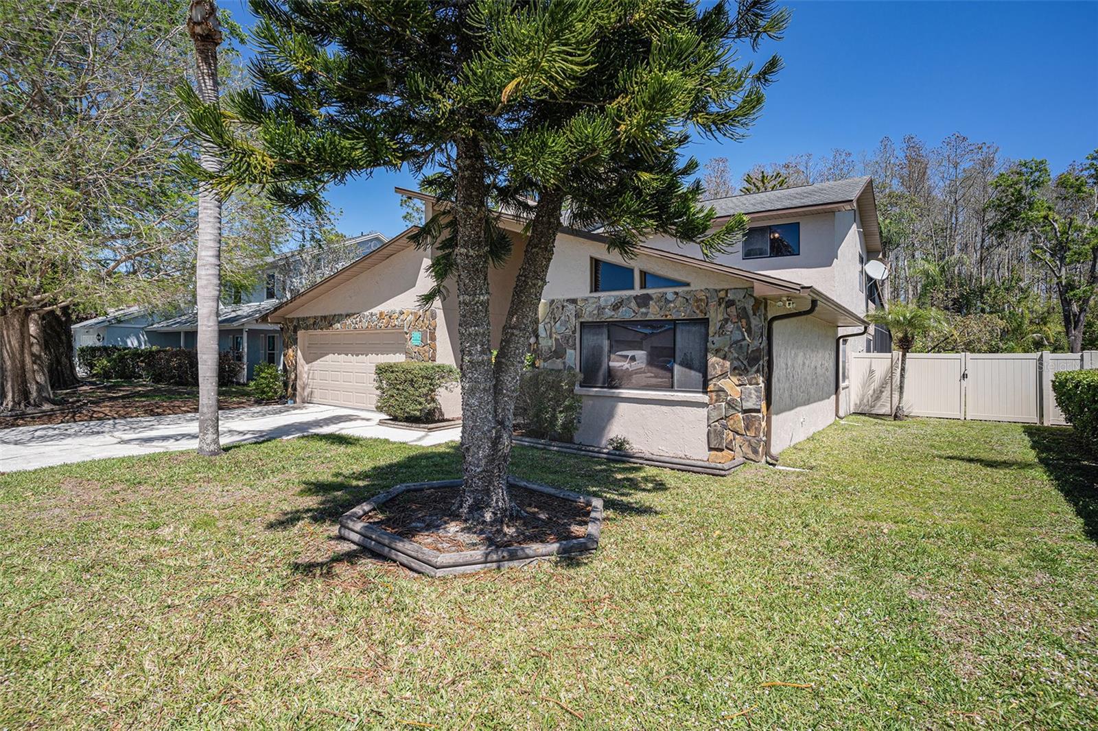 16405 ASHWOOD DRIVE