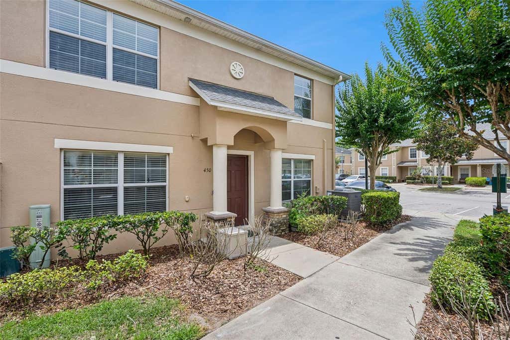 Photo of 450 Carina Circle, Sanford, FL 32773 (MLS # O6412041)
