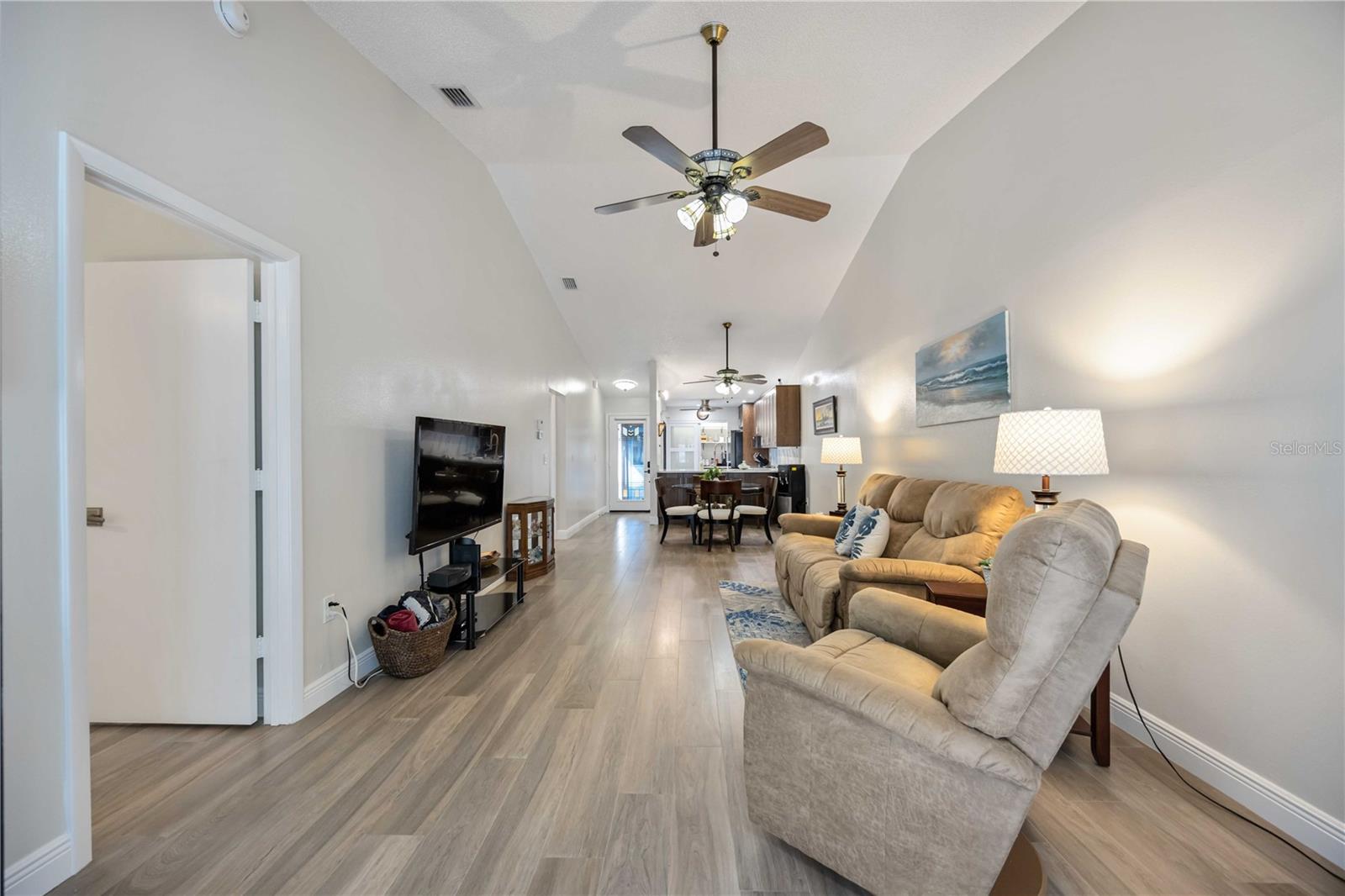 FORTY THREE WEST OAKS II - Residential