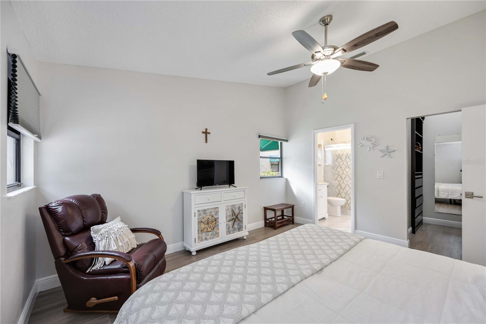 FORTY THREE WEST OAKS II - Residential