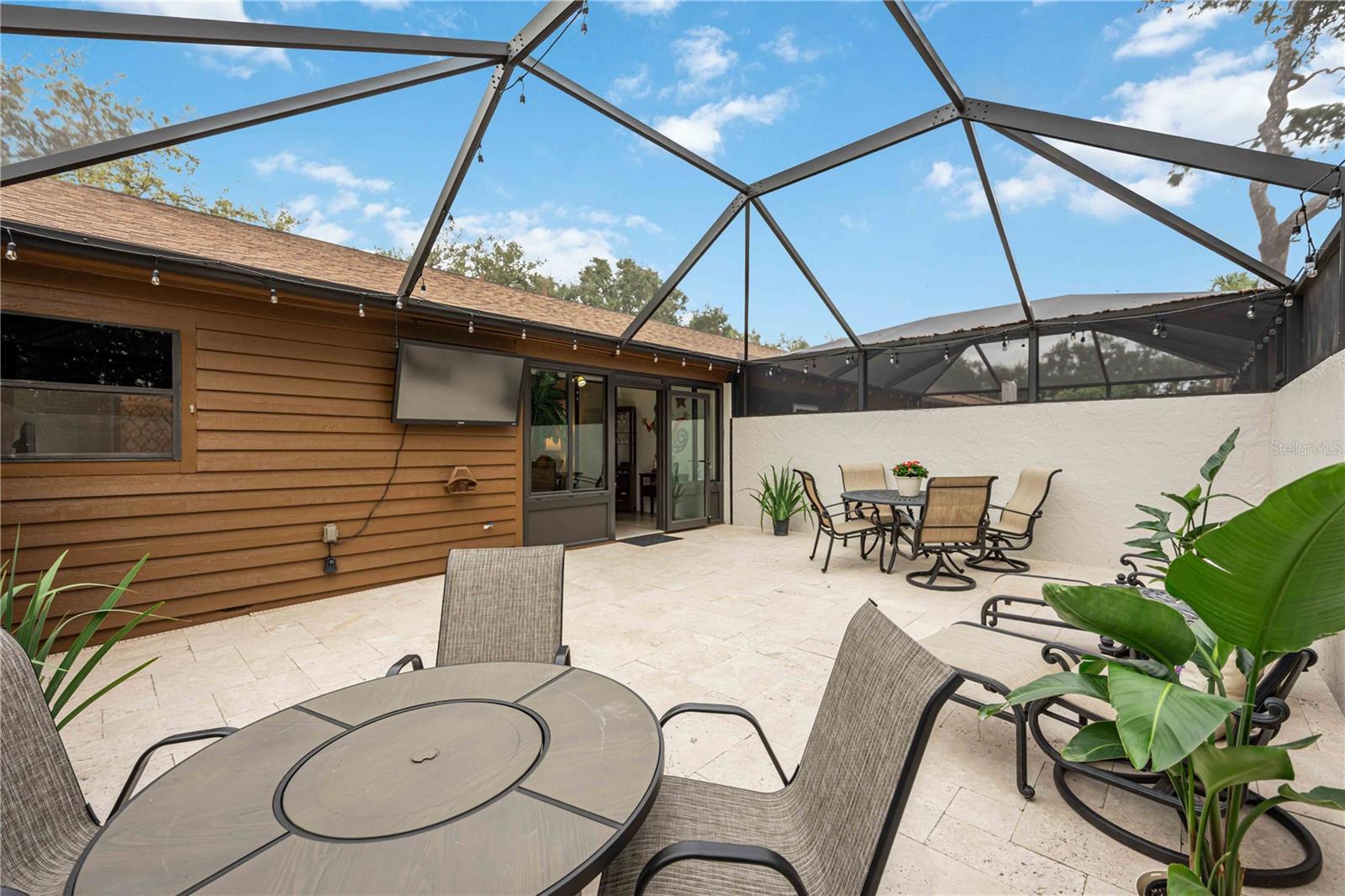 FORTY THREE WEST OAKS II - Residential