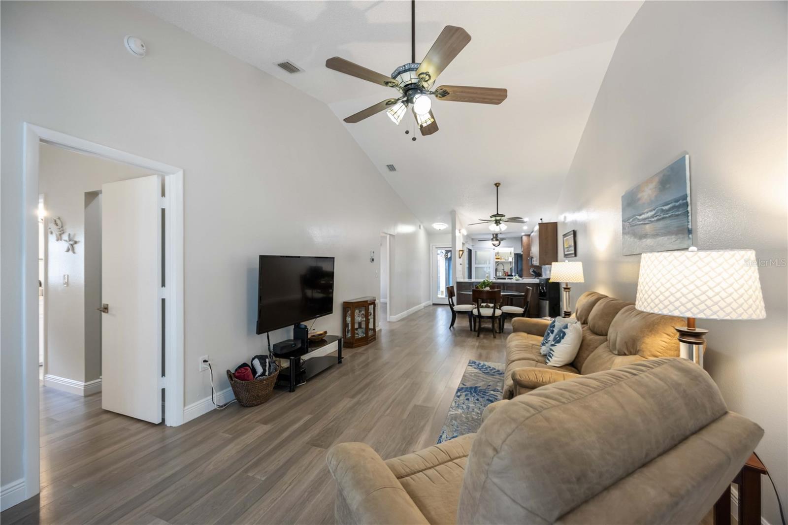 FORTY THREE WEST OAKS II - Residential