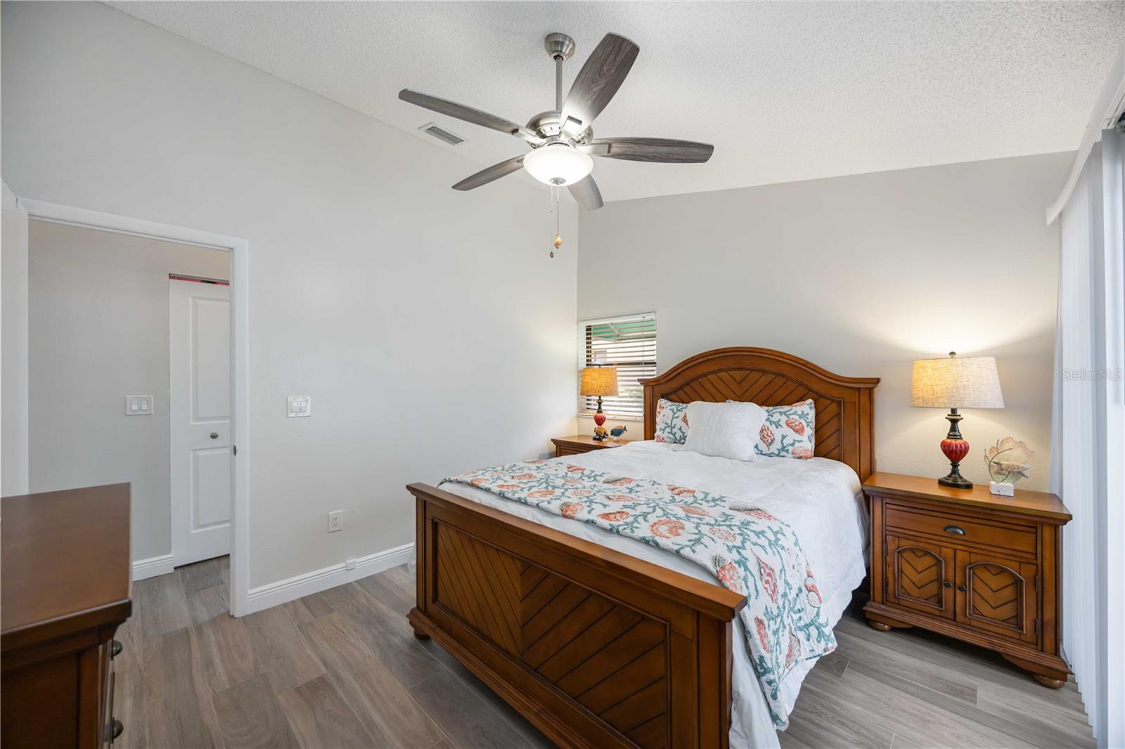 FORTY THREE WEST OAKS II - Residential