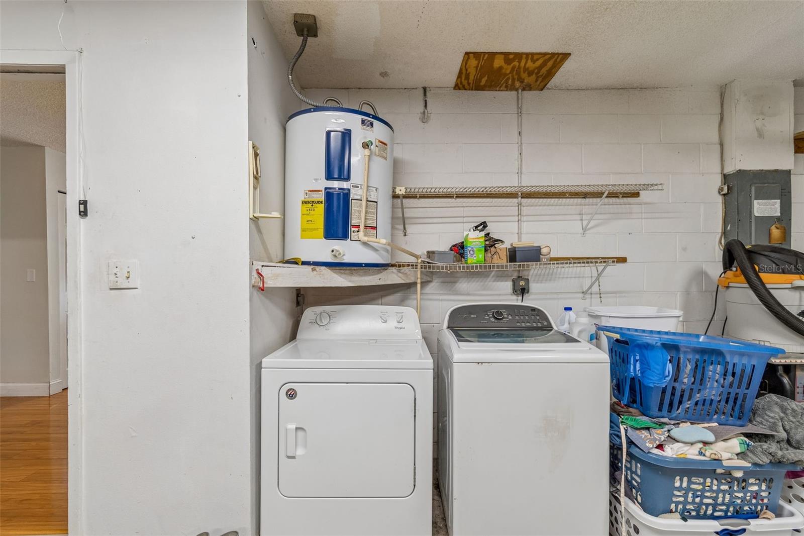 BEACON MEADOWS UNIT 1 - Residential