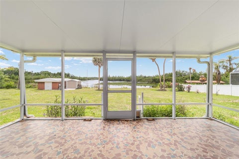 Tiny photo for 35237 Mulholland Drive, Fruitland Park, FL 34731 (MLS # G5113977)