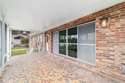 Tiny photo for 35237 Mulholland Drive, Fruitland Park, FL 34731 (MLS # G5113977)