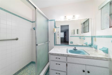 Tiny photo for 35237 Mulholland Drive, Fruitland Park, FL 34731 (MLS # G5113977)