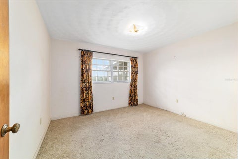 Tiny photo for 35237 Mulholland Drive, Fruitland Park, FL 34731 (MLS # G5113977)
