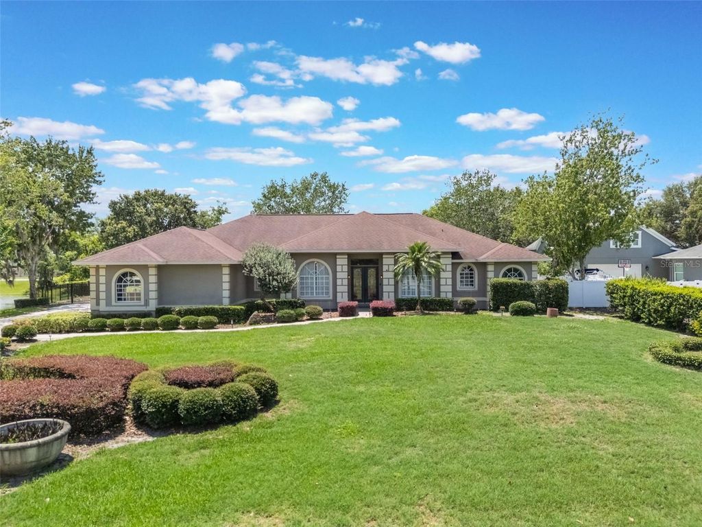 Photo of 12718 Windermere Isles Place, Windermere, FL 34786 (MLS # O6399958)