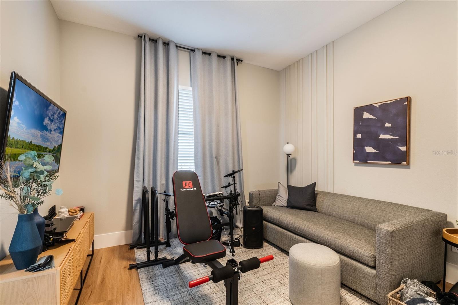 ISLES WINDERMERE - Residential