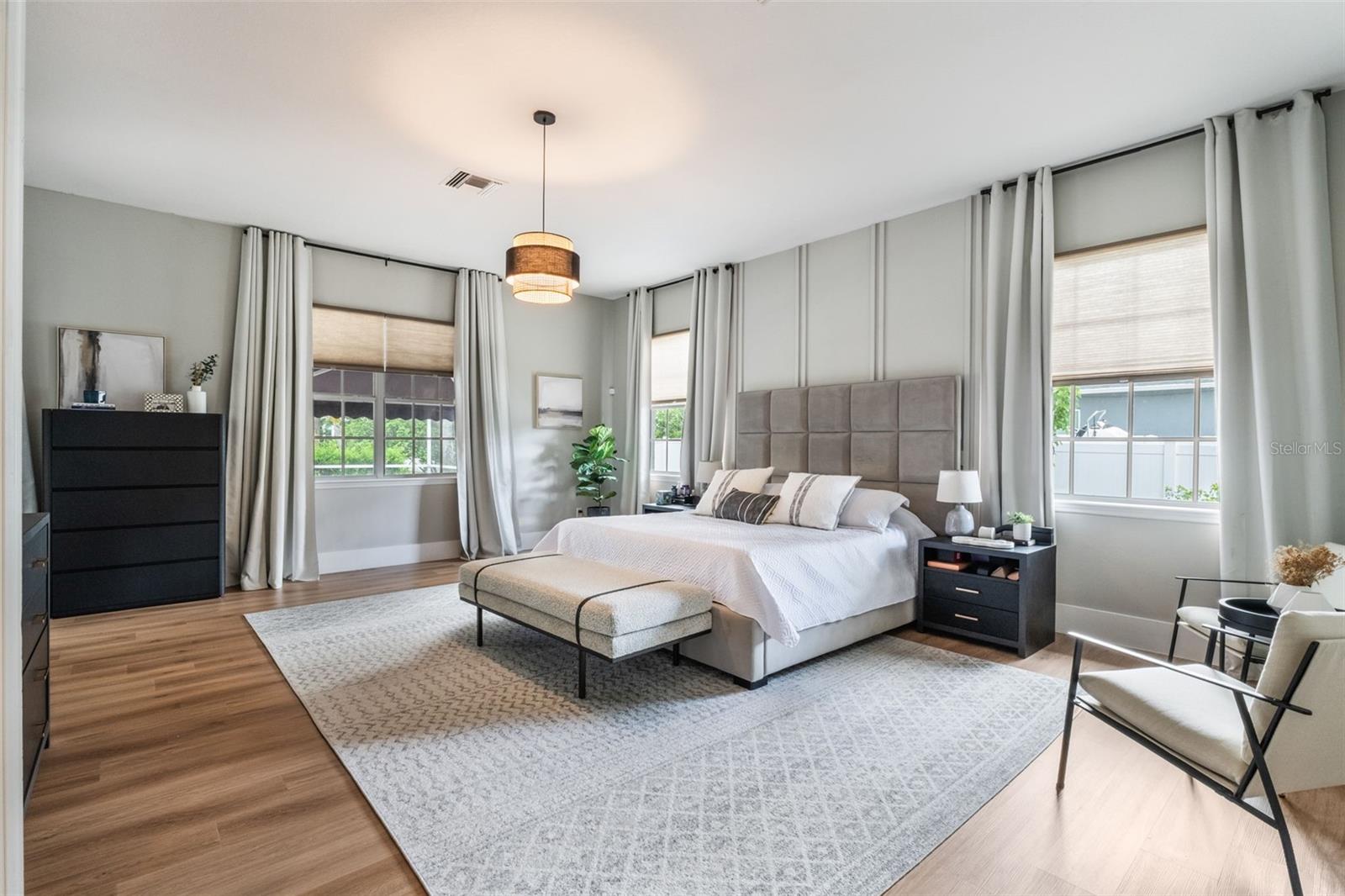 ISLES WINDERMERE - Residential