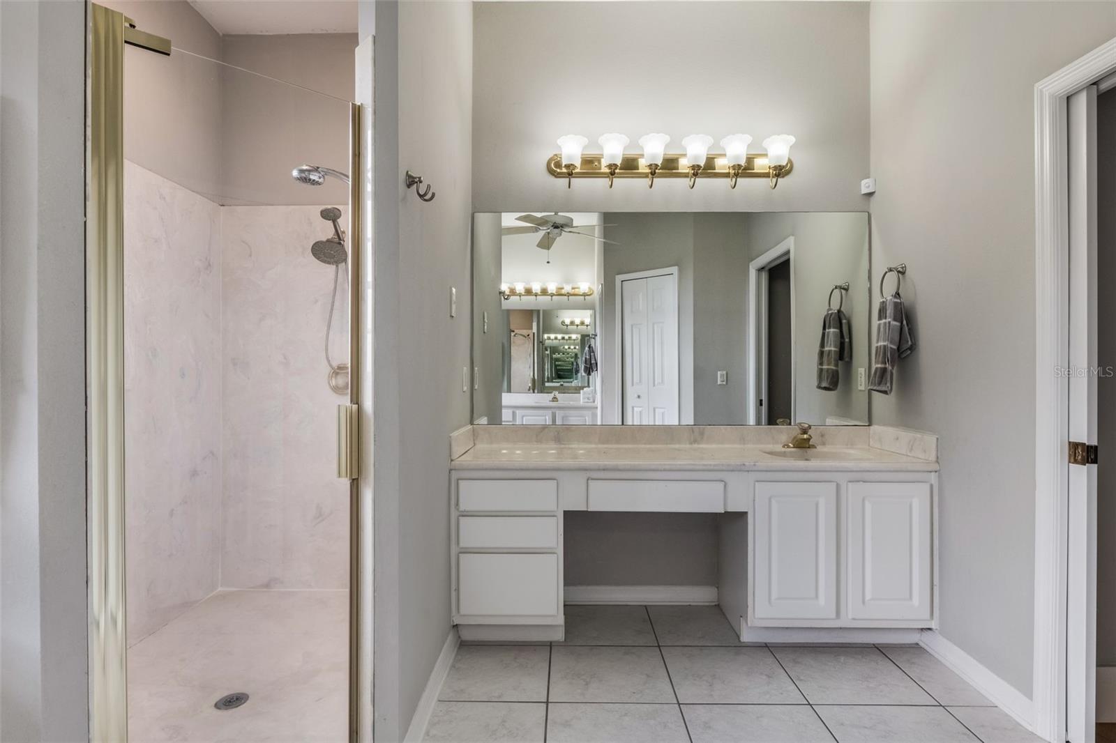 ISLES WINDERMERE - Residential