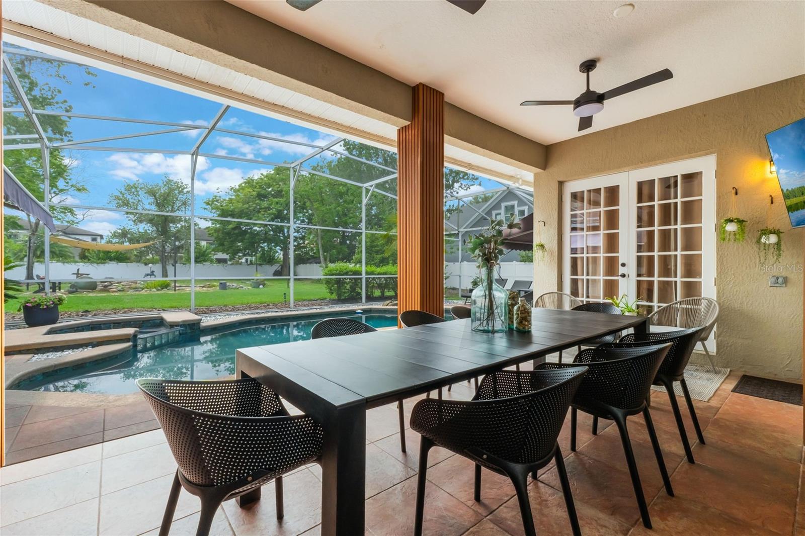 ISLES WINDERMERE - Residential