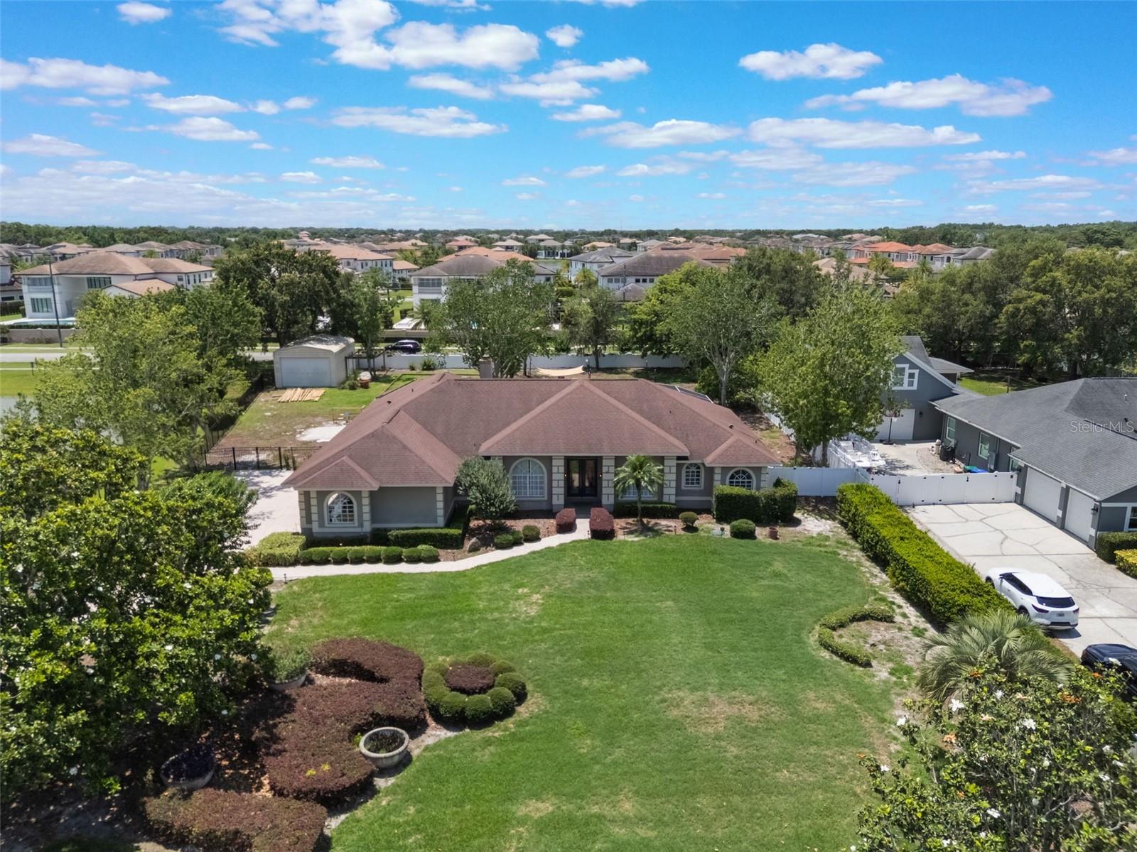 ISLES WINDERMERE - Residential