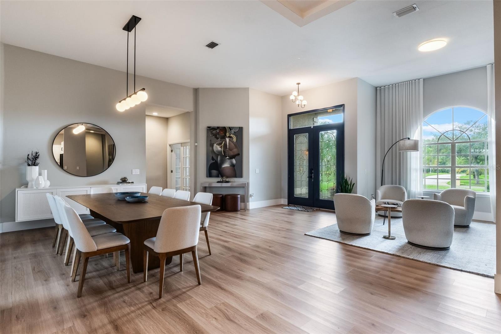 ISLES WINDERMERE - Residential