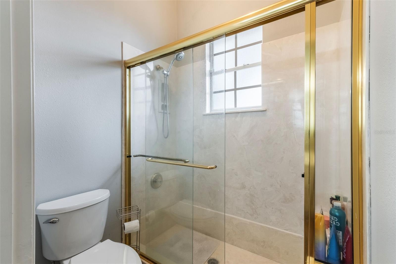 ISLES WINDERMERE - Residential