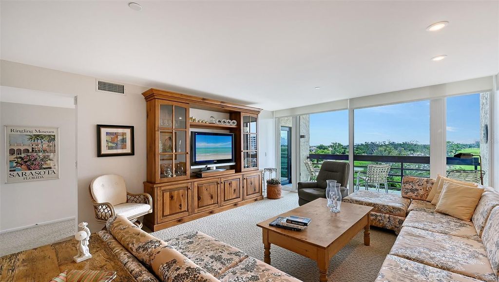 Photo of 1085 Gulf Of Mexico Drive #404, Longboat Key, FL 34228 (MLS # A4686960)