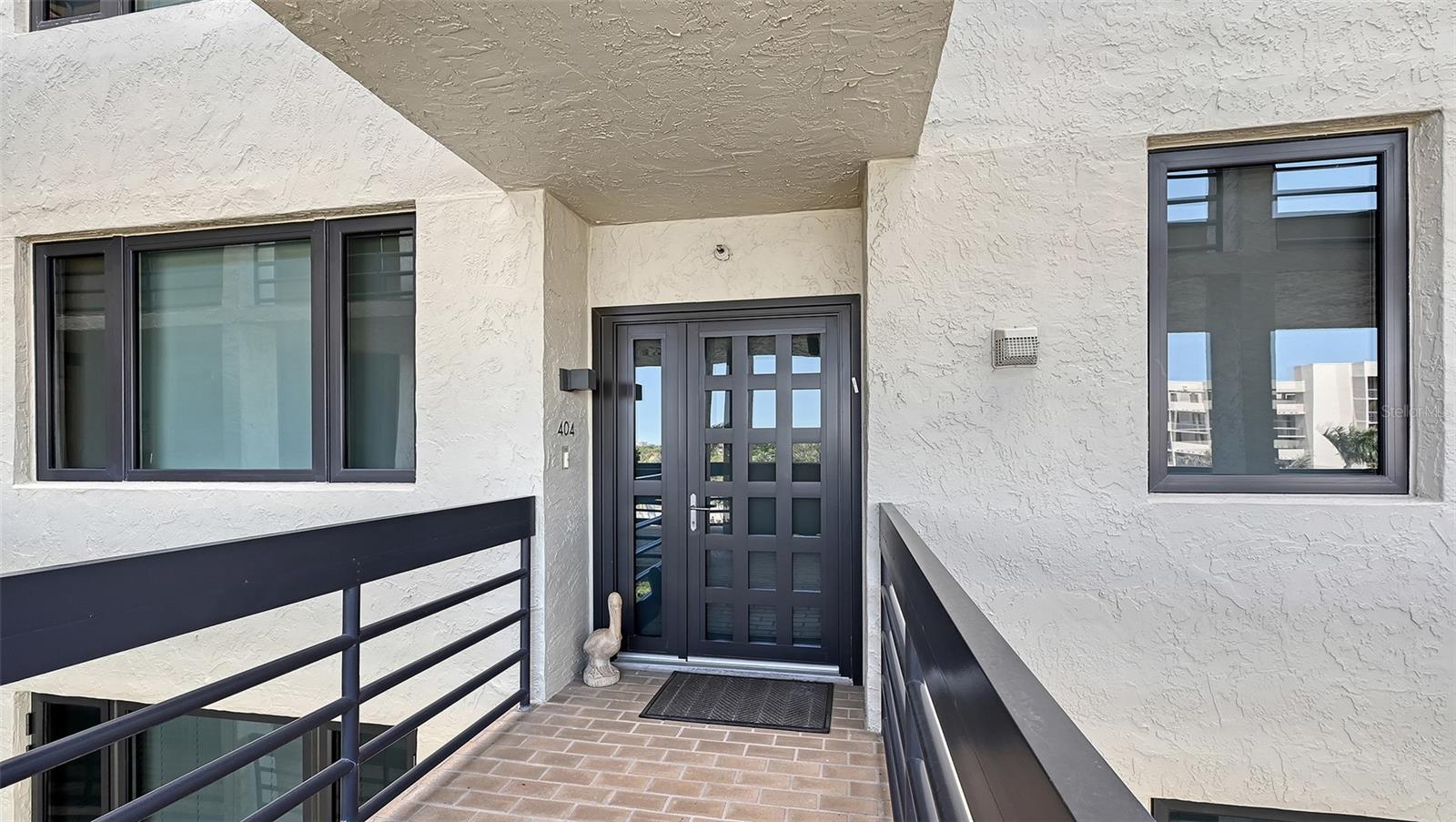 BEACHPLACE III - Residential