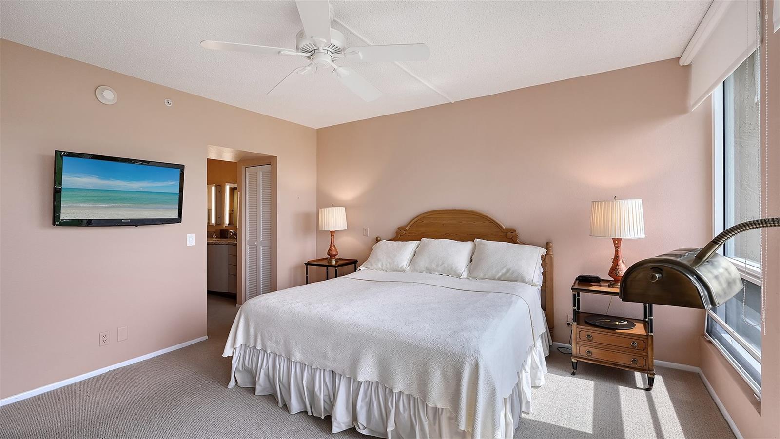 BEACHPLACE III - Residential