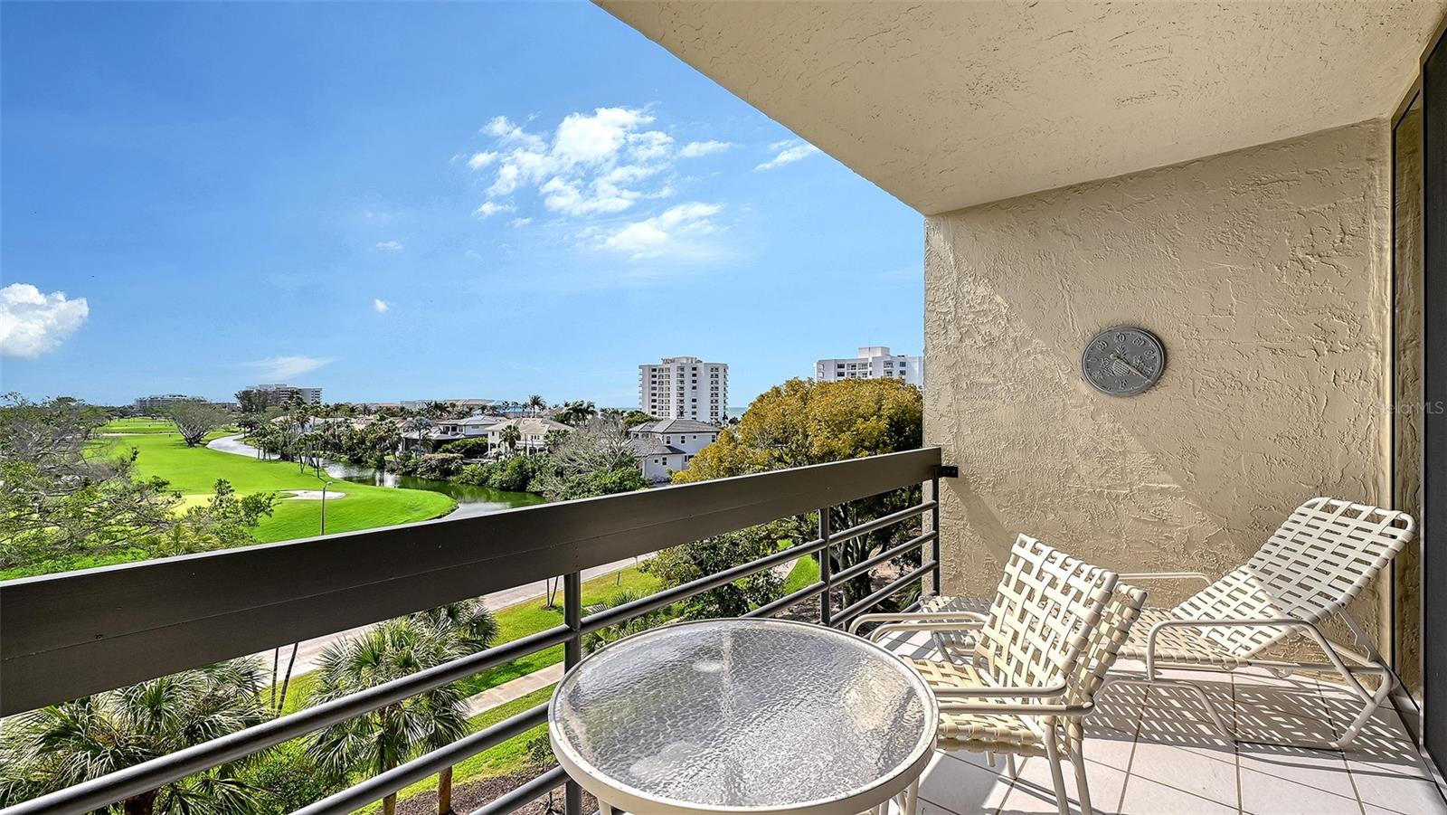 BEACHPLACE III - Residential