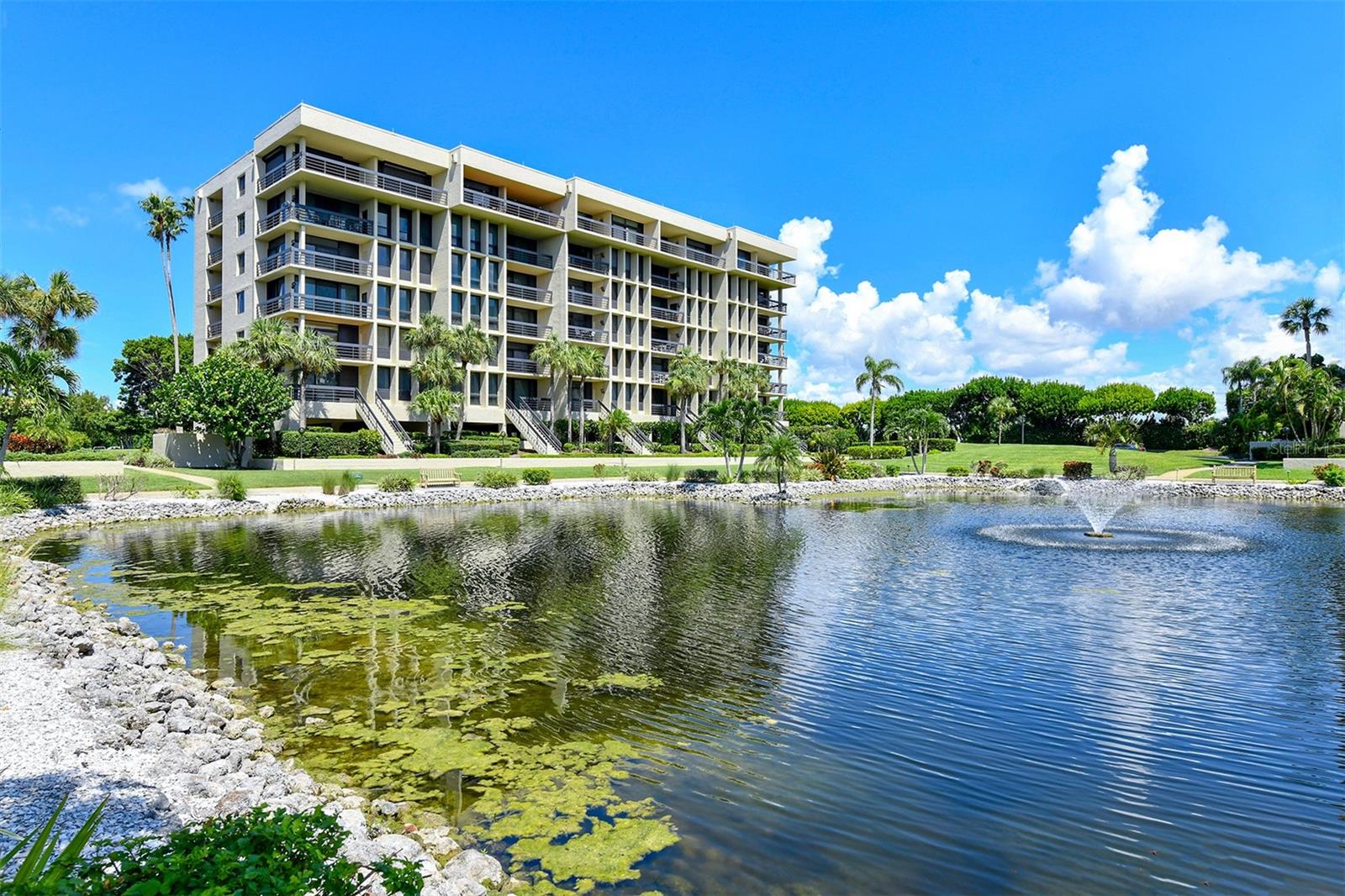 BEACHPLACE III - Residential