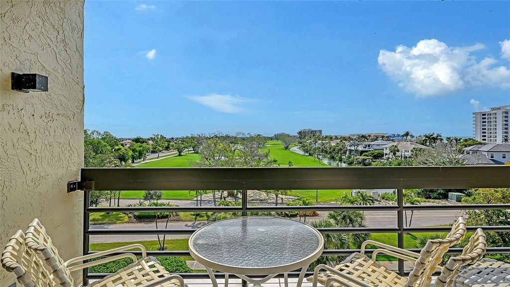 Photo of 1085 Gulf Of Mexico Drive #404, Longboat Key, FL 34228 (MLS # A4686960)