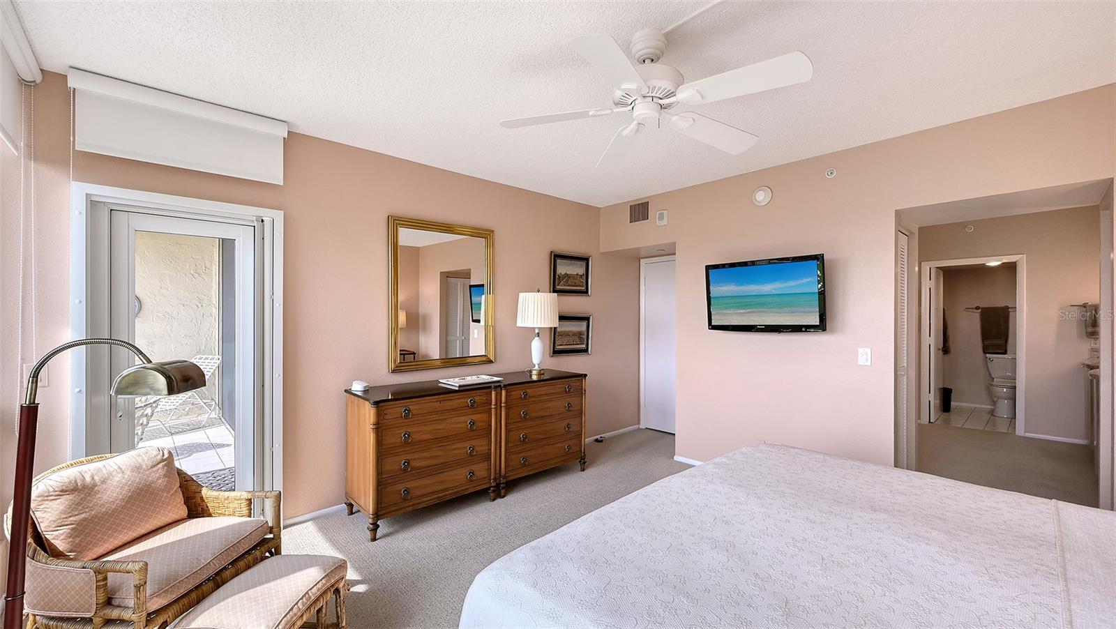 BEACHPLACE III - Residential