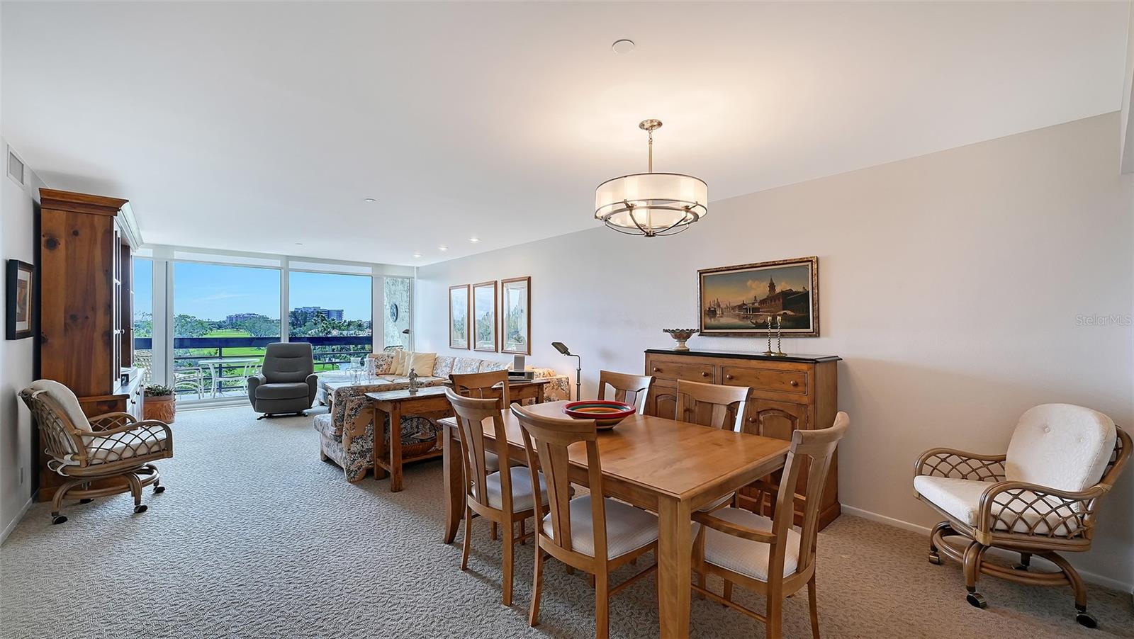 BEACHPLACE III - Residential