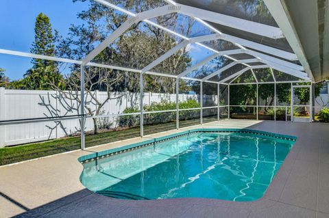 A home in BRADENTON