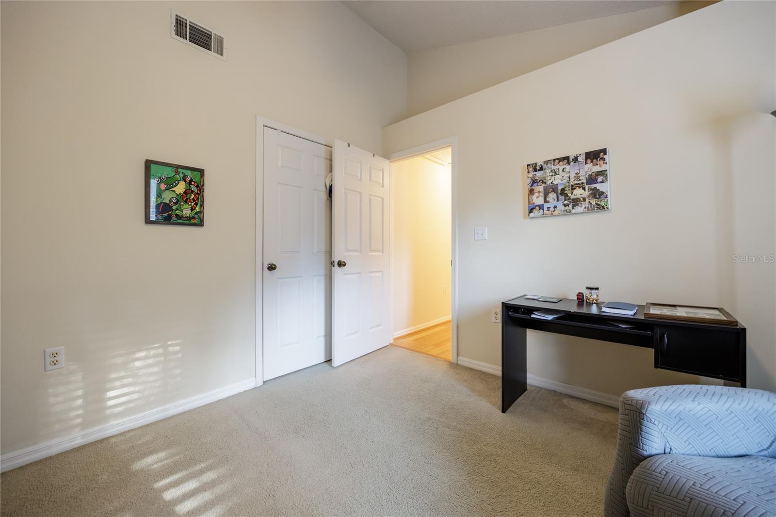 THE LINKS - Residential