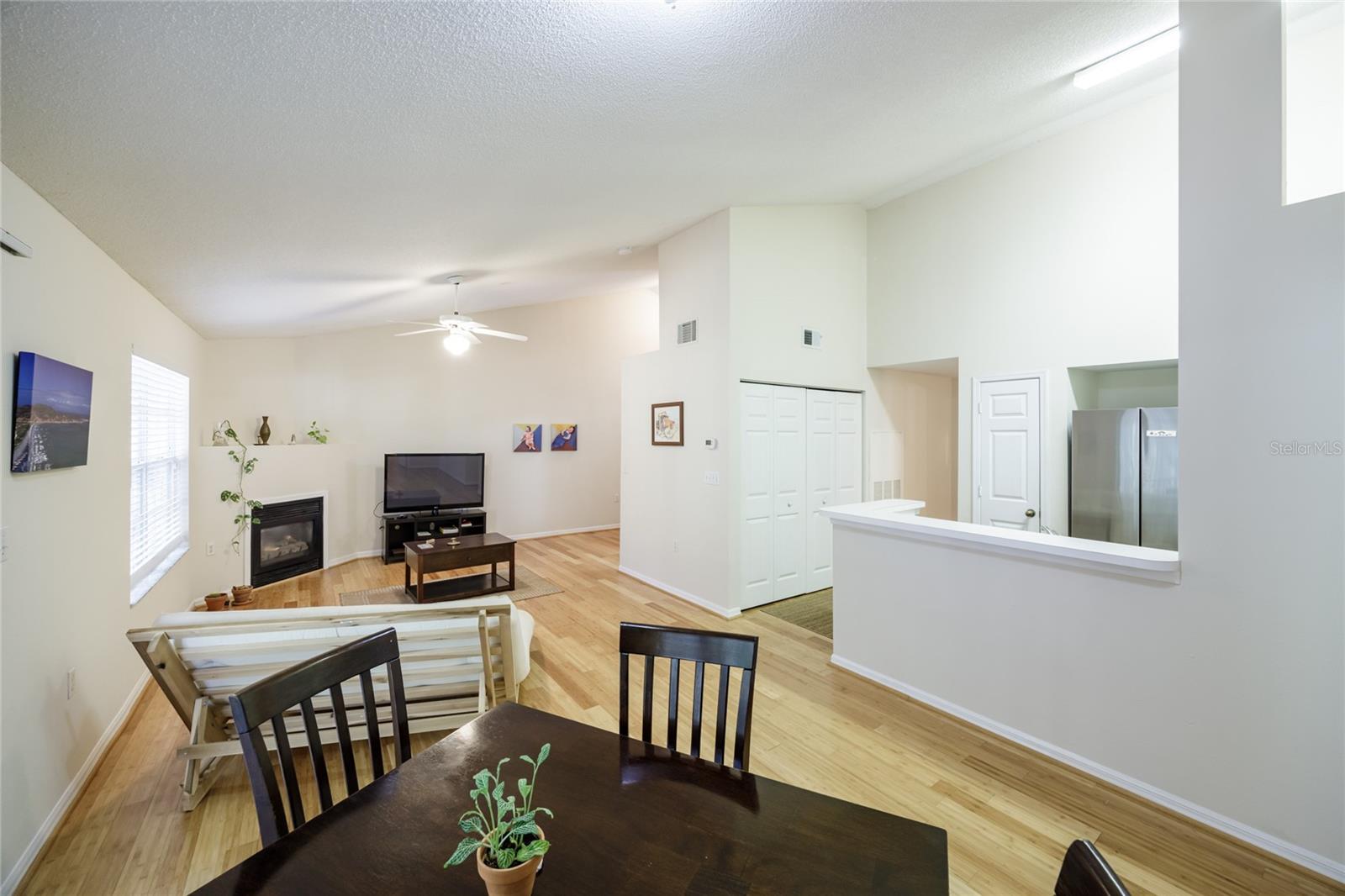 THE LINKS - Residential